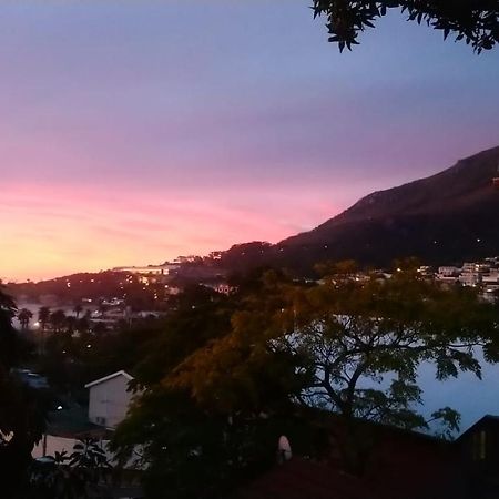 Independent Quaint Flat, Close To Beach 开普敦 外观 照片