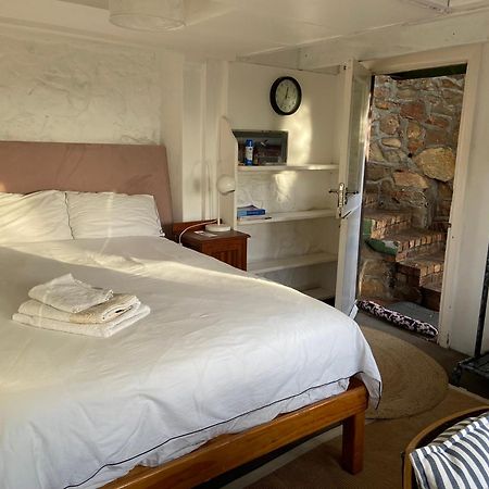 Independent Quaint Flat, Close To Beach 开普敦 外观 照片