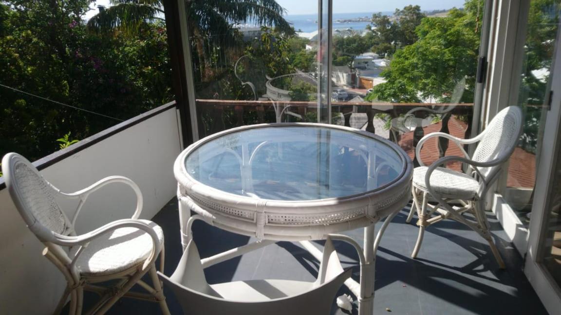 Independent Quaint Flat, Close To Beach 开普敦 外观 照片