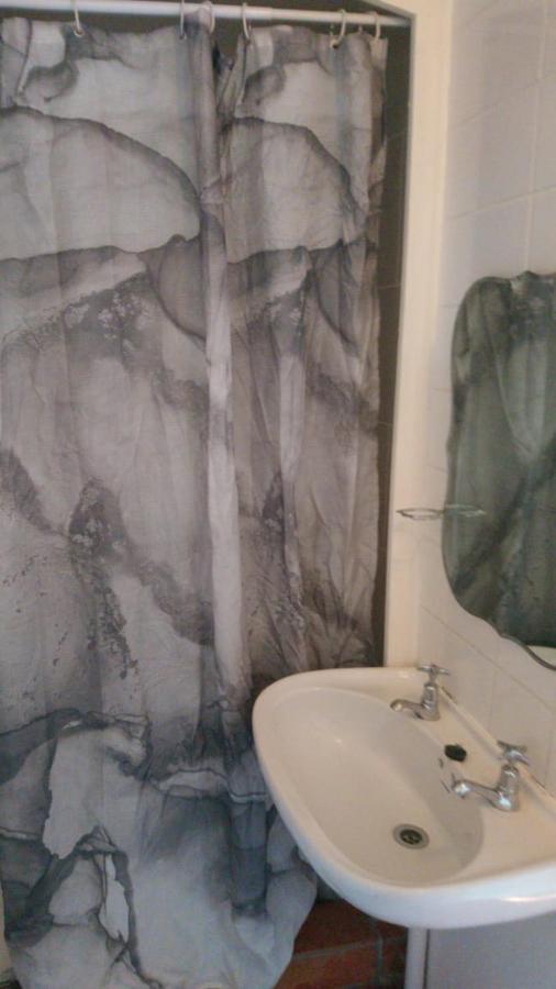 Independent Quaint Flat, Close To Beach 开普敦 外观 照片